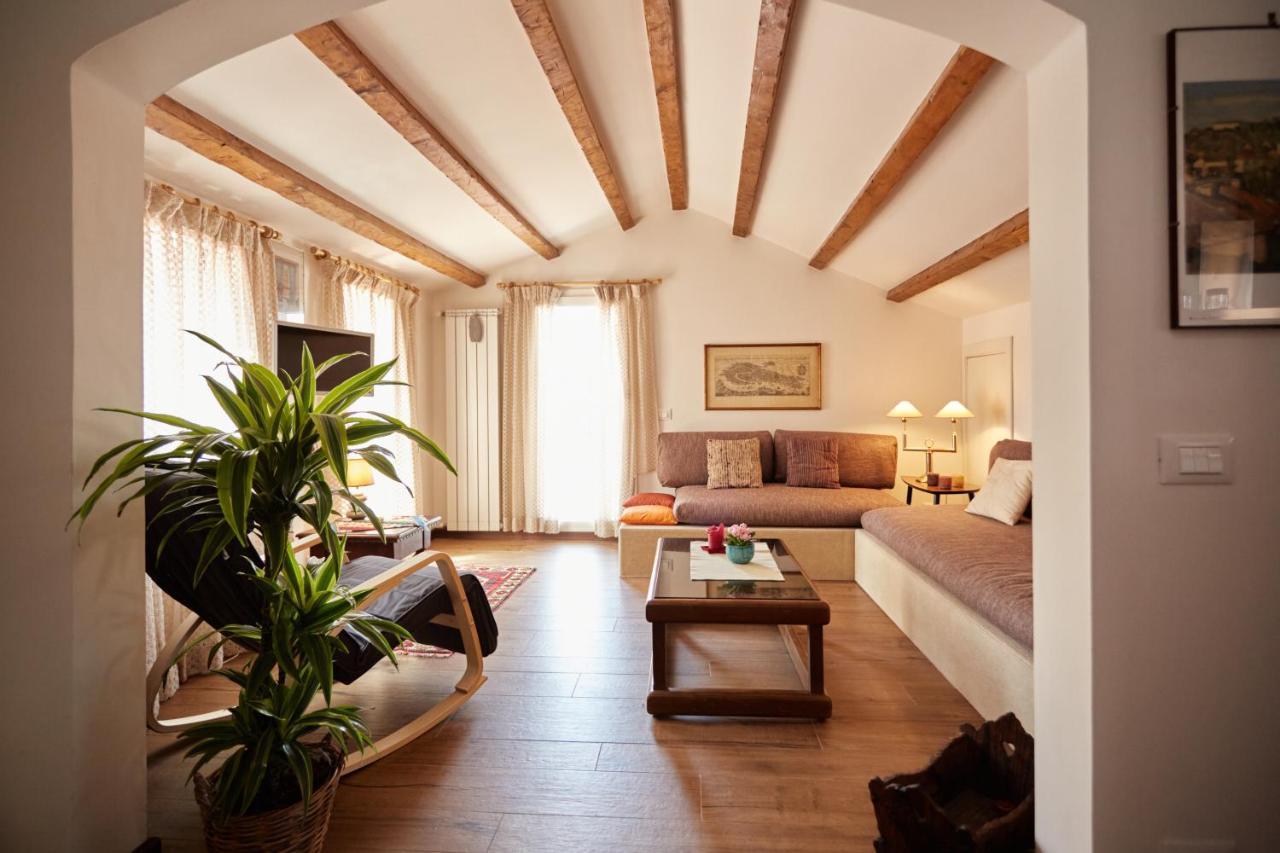 Apartamento Acqua - Attico Con Terrazza Venecia Exterior foto